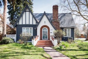 Reviving Charm – A Guide to Modernizing Your Older Home During Remodeling