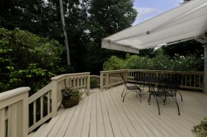 Build a Better Outdoor Space With These Lesser-Known Deck Construction Tips